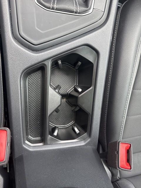 2022 Volkswagen Taos SE photo 16