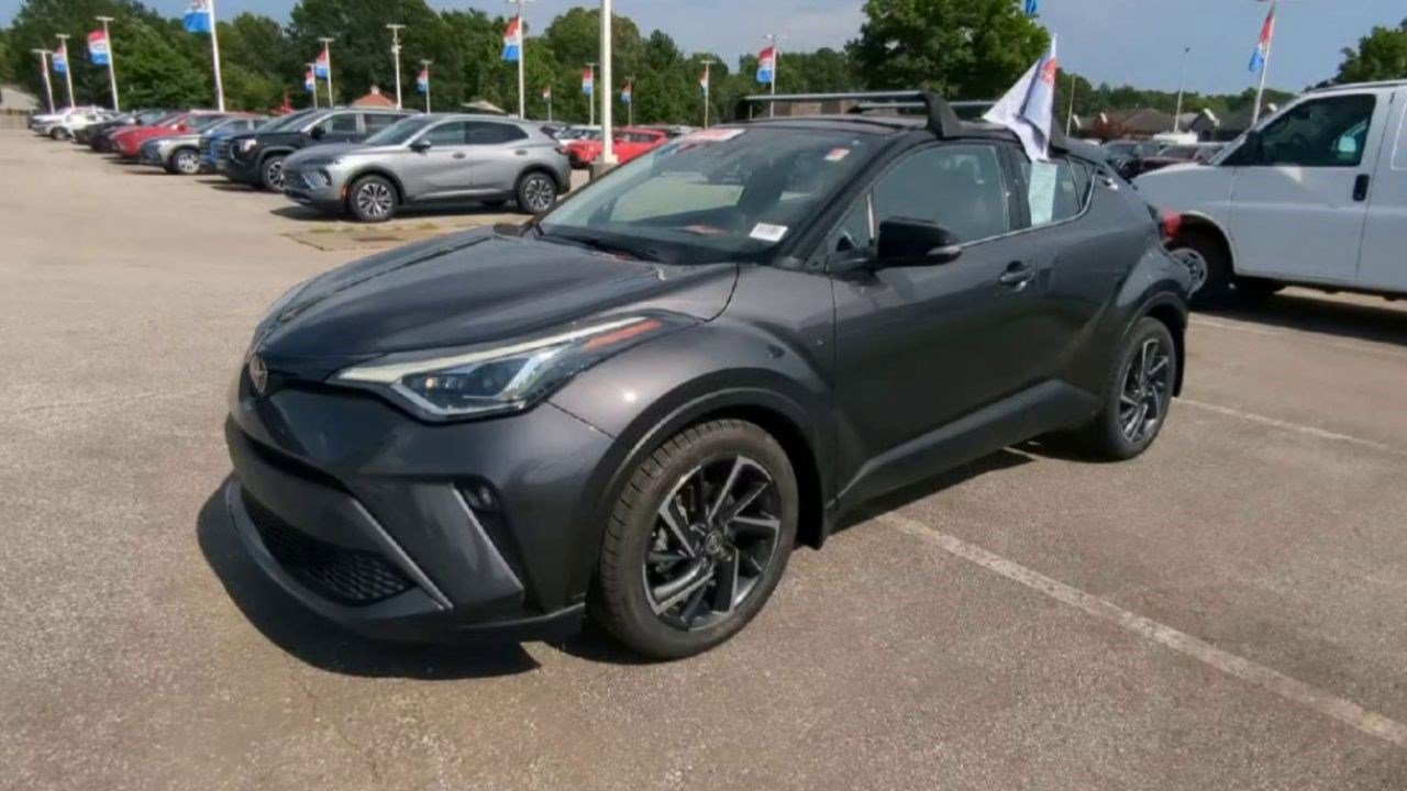 2021 Toyota C-HR Limited photo 4