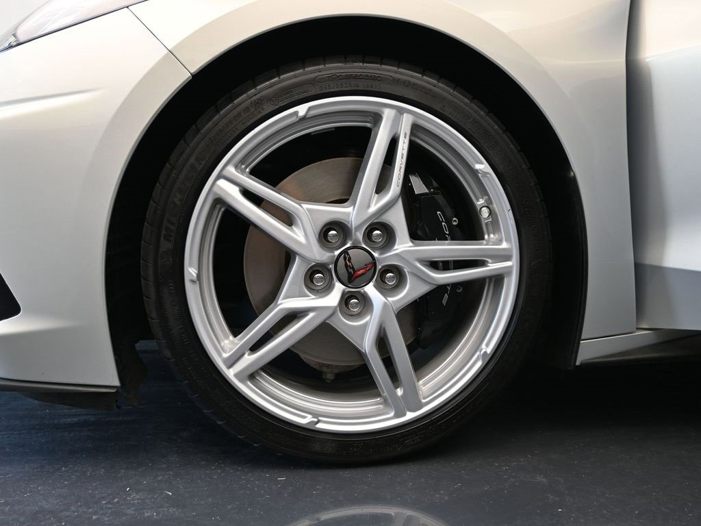 2023 Chevrolet Corvette Stingray 2LT photo 8