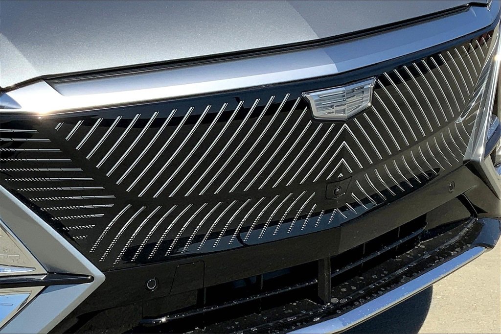 2025 Cadillac Lyriq Luxury photo 33