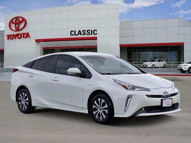 2019 Toyota Prius XLE