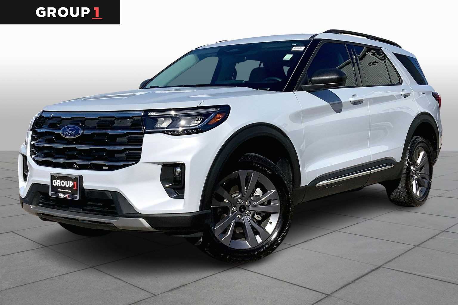 2025 Ford Explorer Active's photo