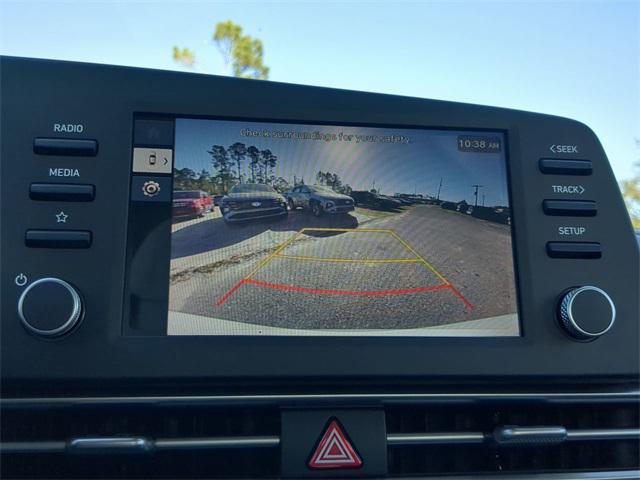 2025 Hyundai Elantra SE photo 18