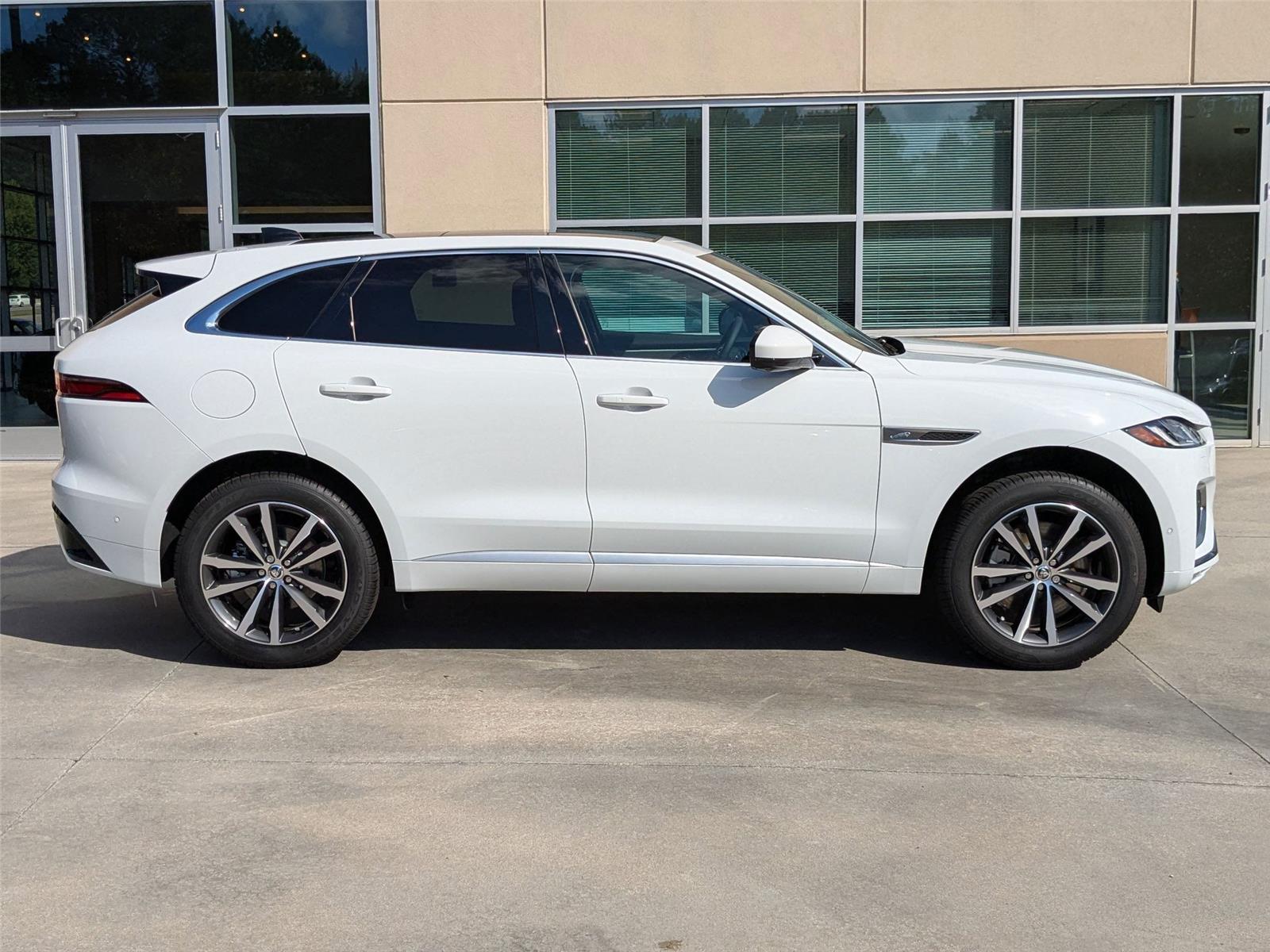 2026 Jaguar F-PACE P250 R-Dynamic S photo 2