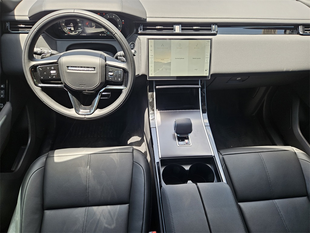 2026 Land Rover Range Rover Velar SE photo 21