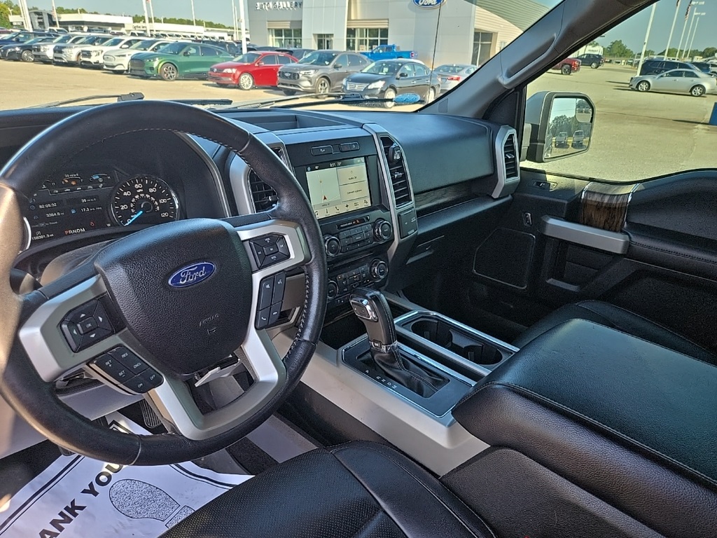 2018 Ford F-150 Lariat photo 12