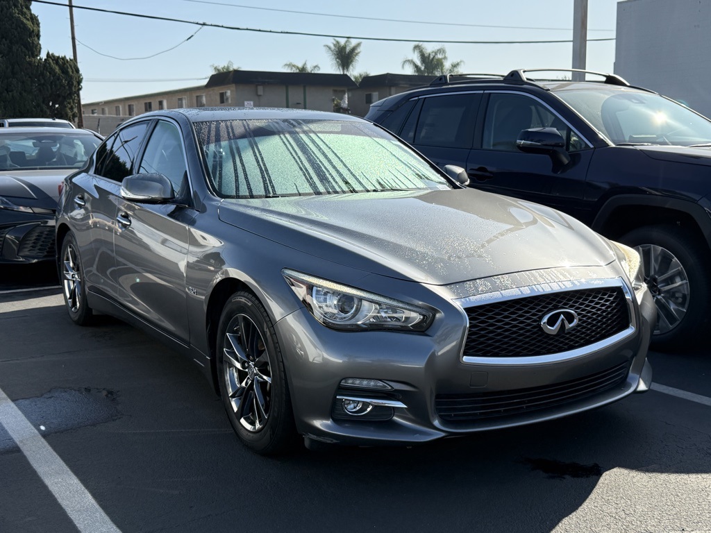 2017 INFINITI Q50 Signature Edition