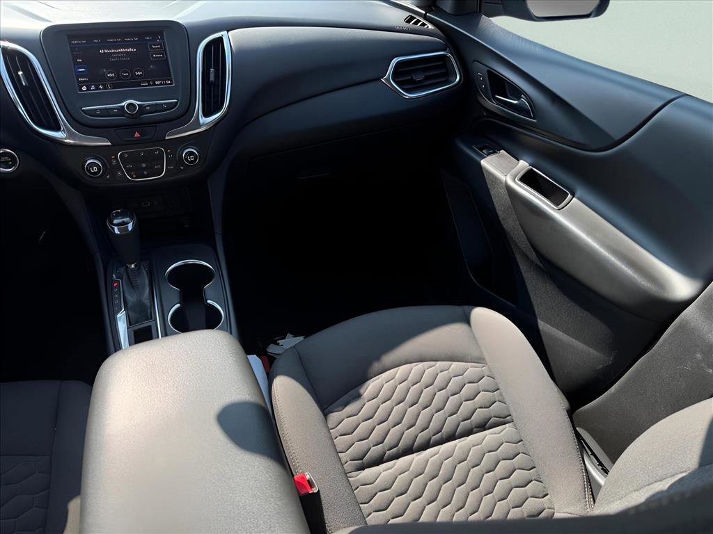2021 Chevrolet Equinox LT photo 12