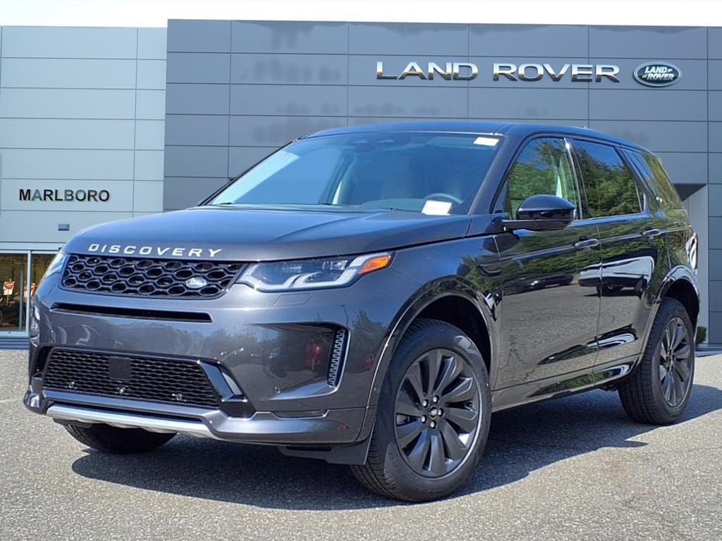 2025 Land Rover Discovery Sport S's photo