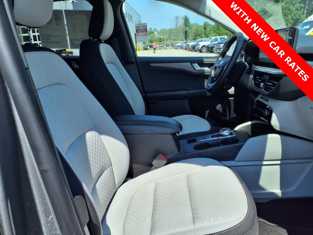 2024 Ford Escape Active photo 3