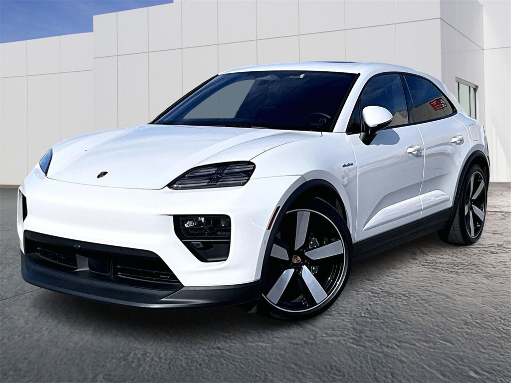 2024 Porsche Macan Base's photo