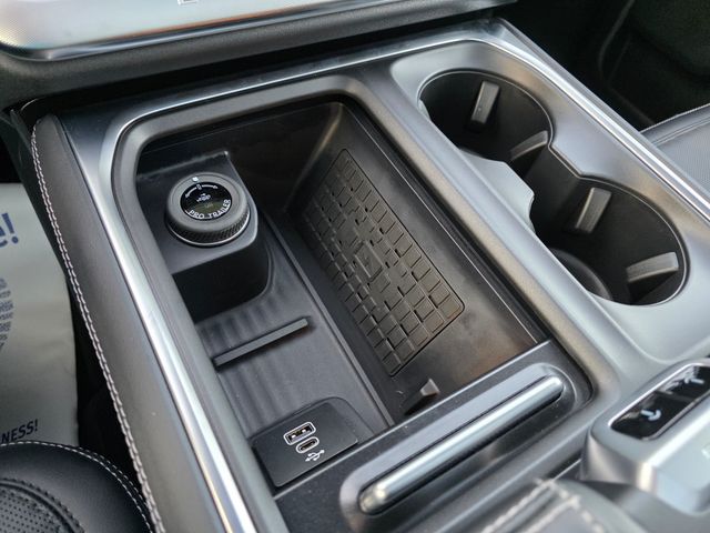 2025 Ford Expedition Platinum photo 21