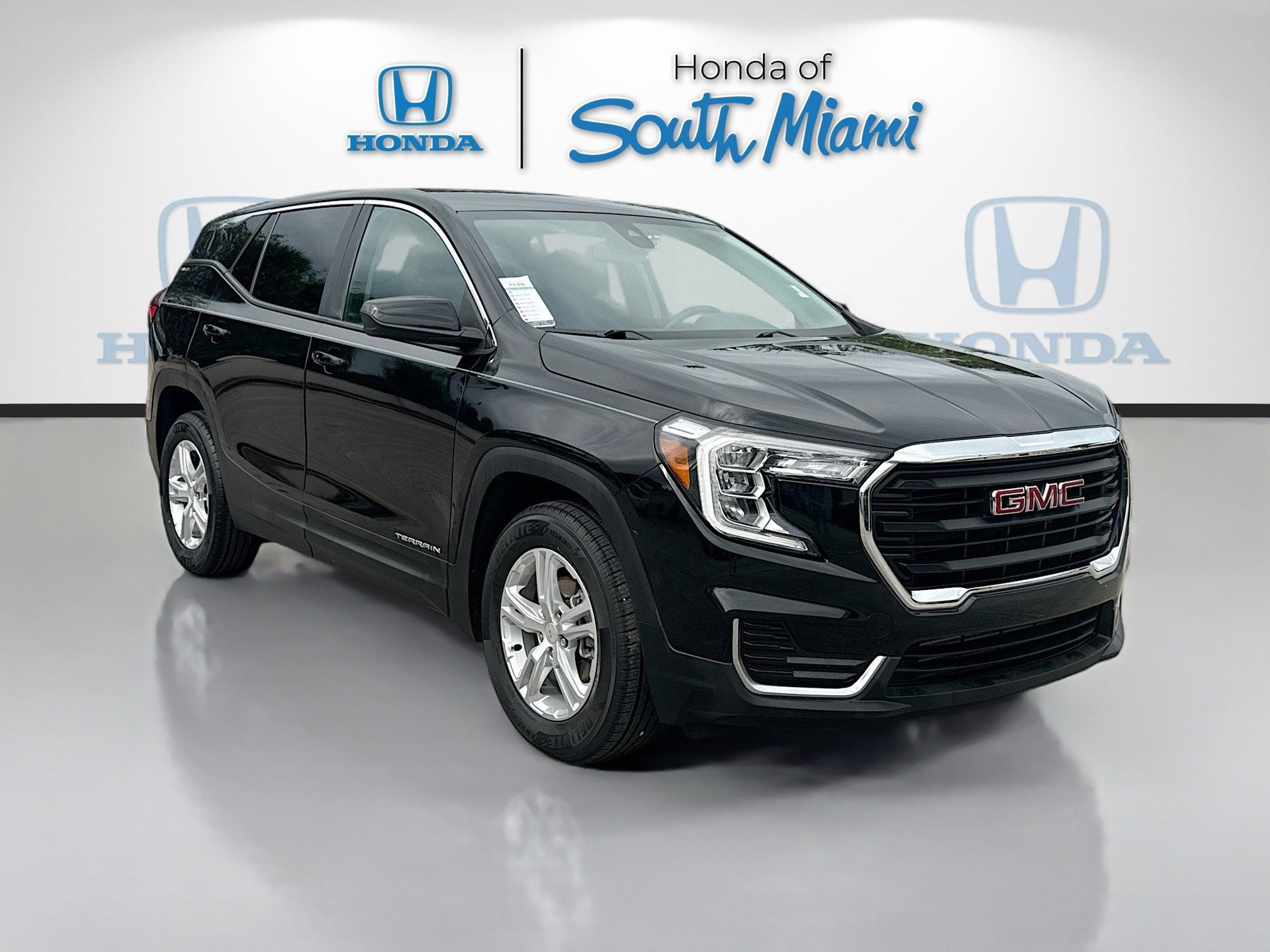 2022 GMC Terrain SLE's photo