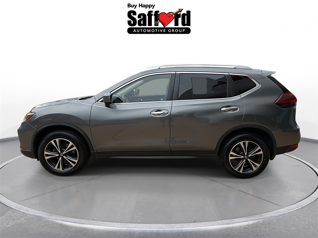 2019 Nissan Rogue SV photo 4