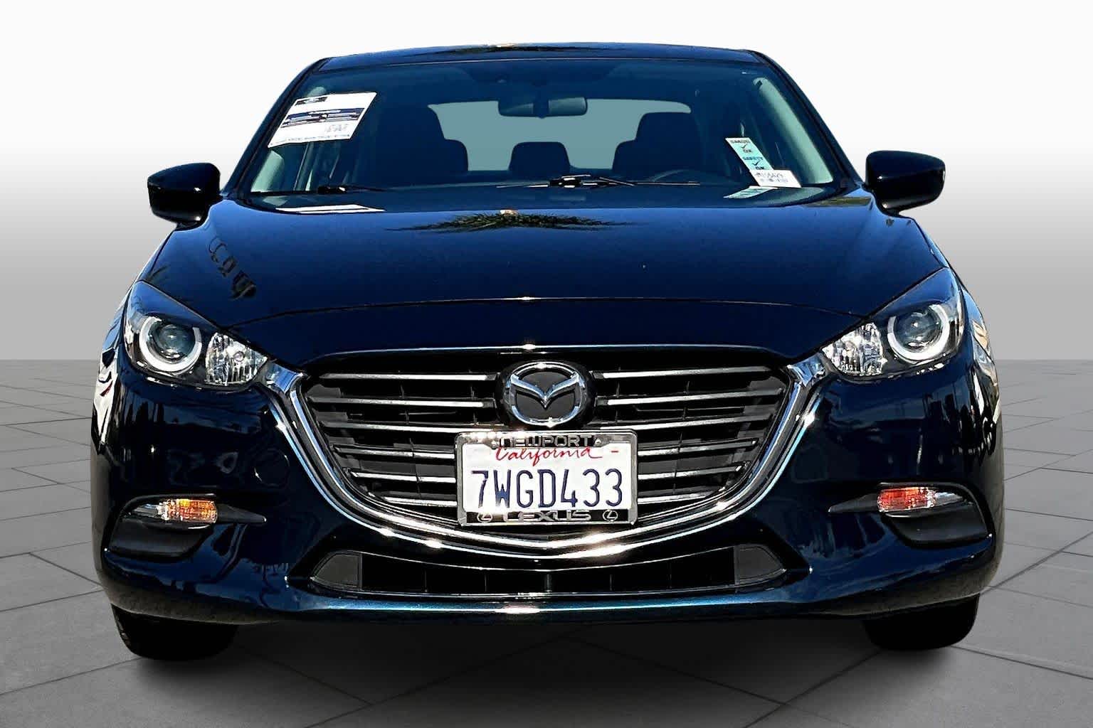 2017 Mazda Mazda3 Sport photo 3