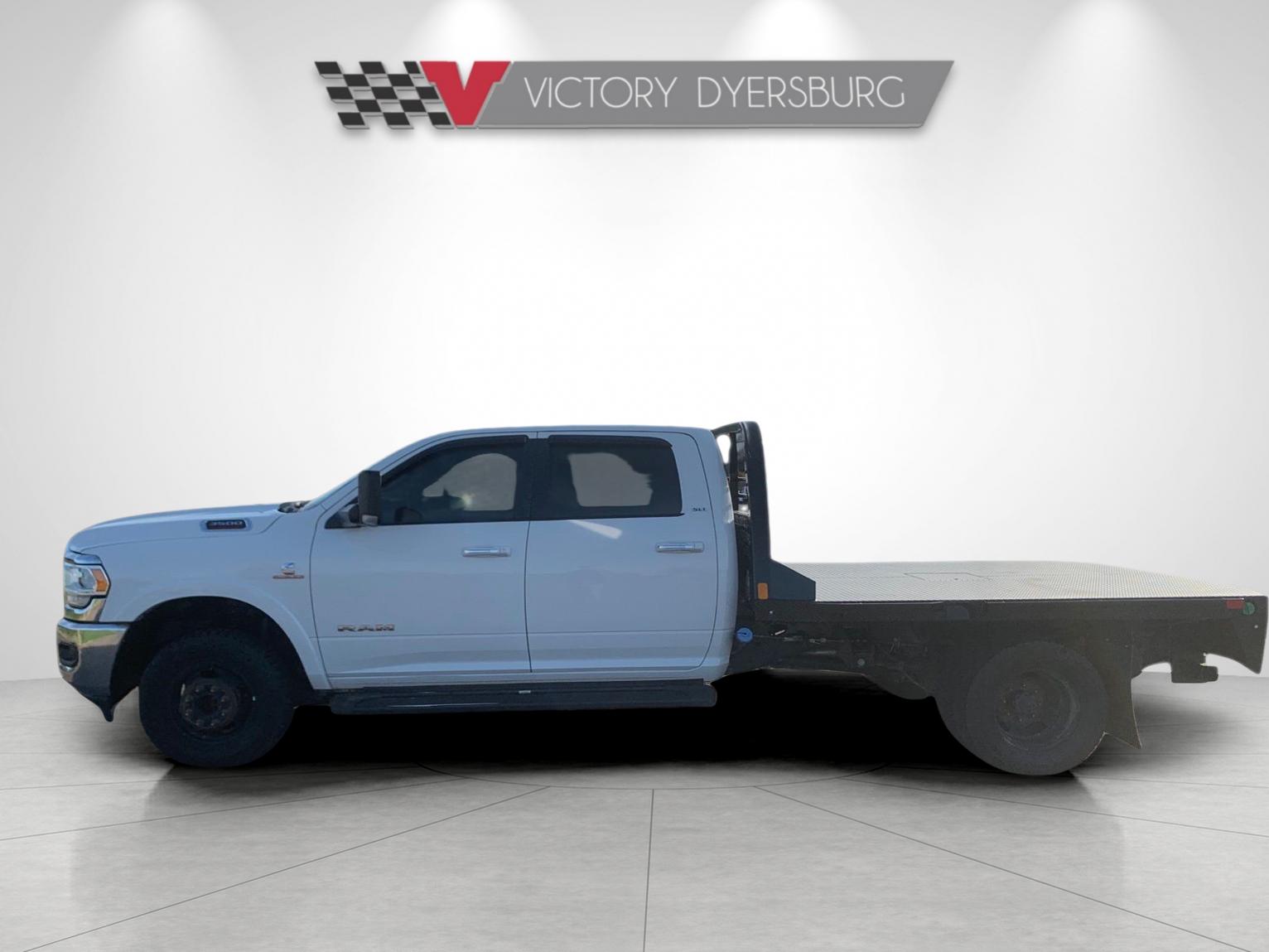 2019 Ram 3500 SLT photo 4