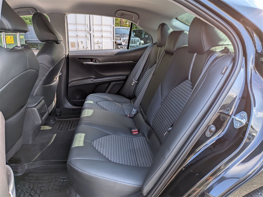2023 Toyota Camry SE photo 20