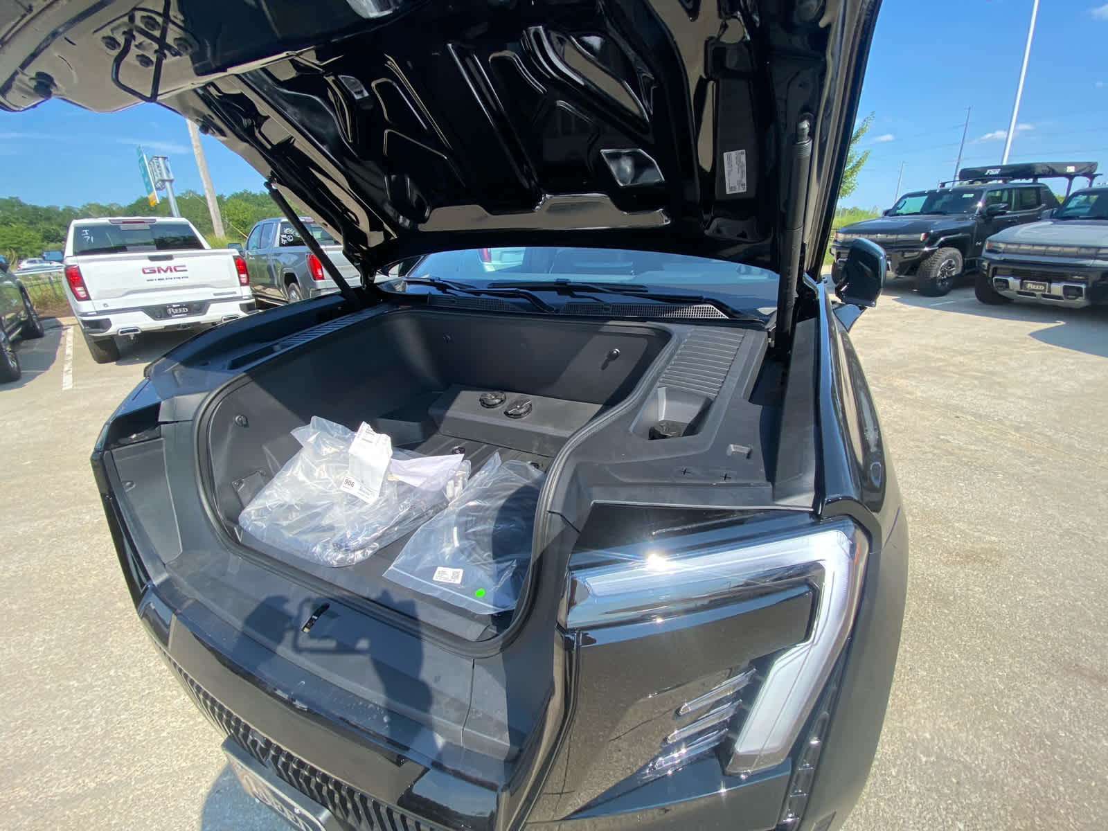 2026 Gmc Sierra Elevation photo 32