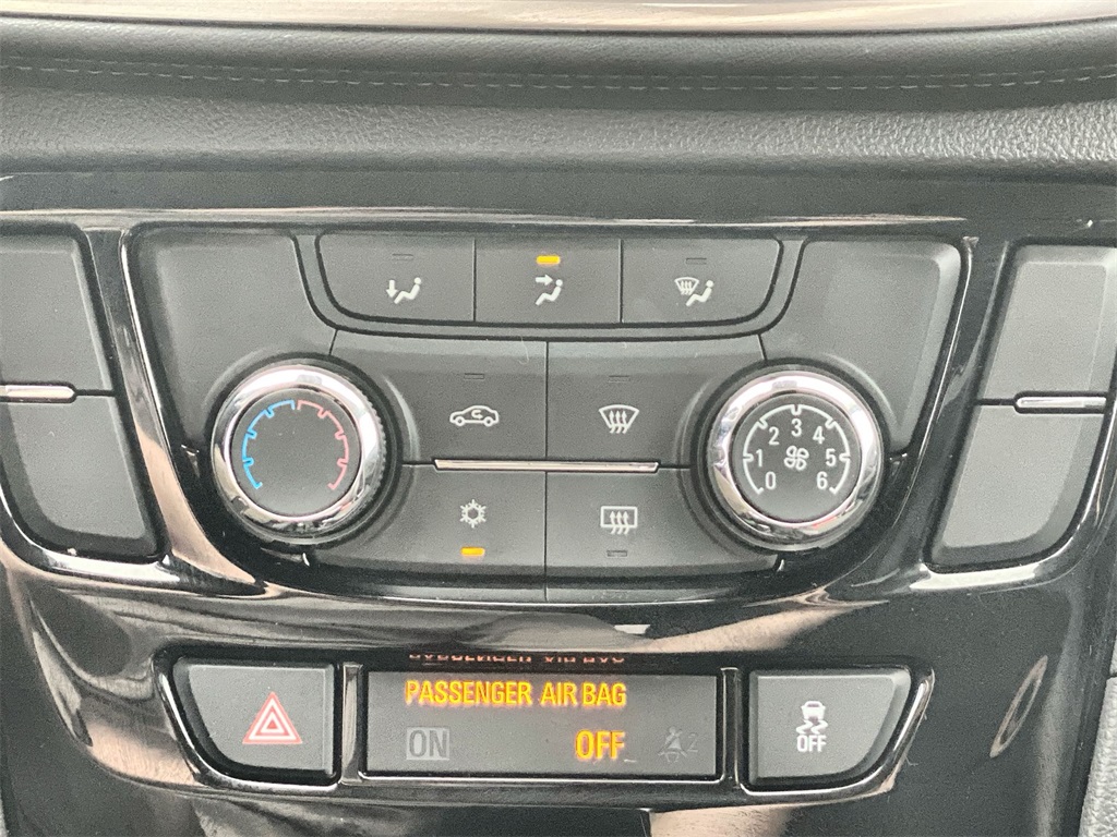2019 Buick Encore Preferred photo 16