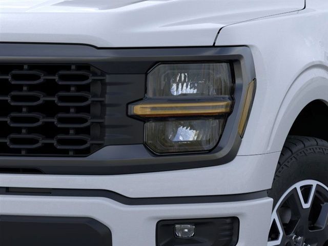 2025 FORD F-150 - Image 40