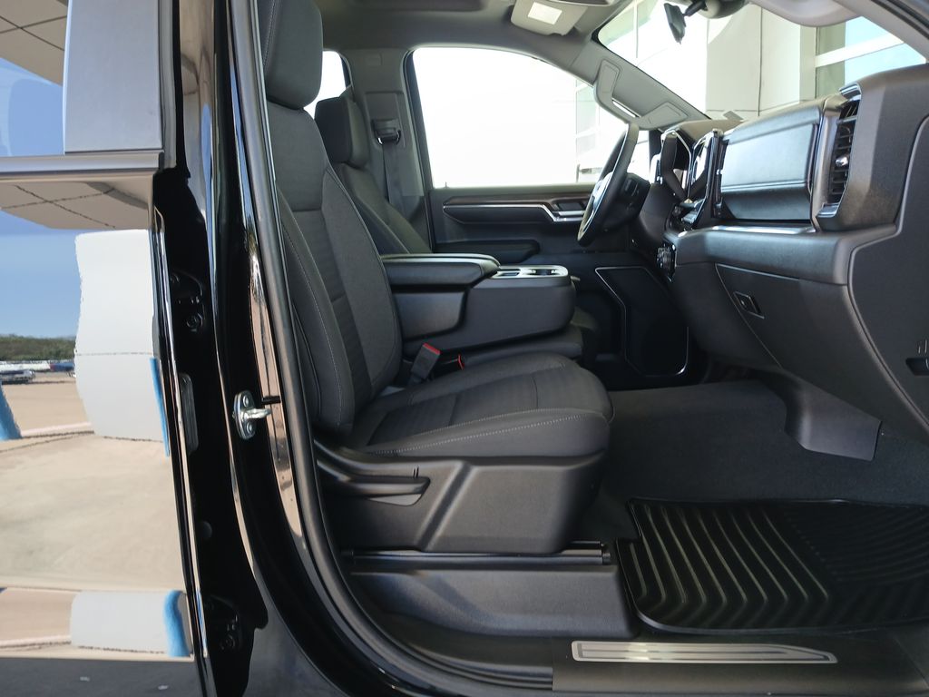 2023 Chevrolet Silverado 1500 LT photo 26