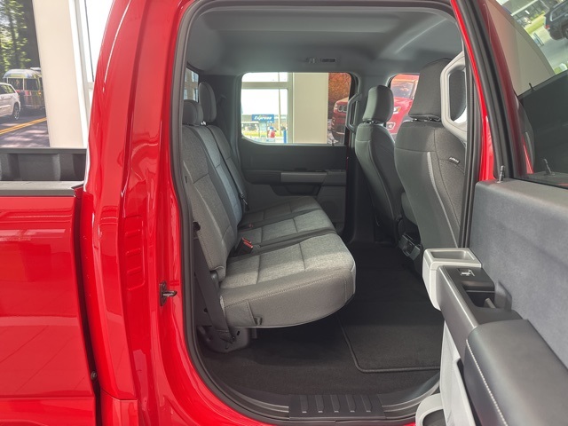 2025 Ford F-350 XL photo 34