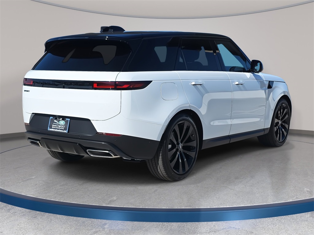2025 Land Rover Range Rover Sport SE photo 4