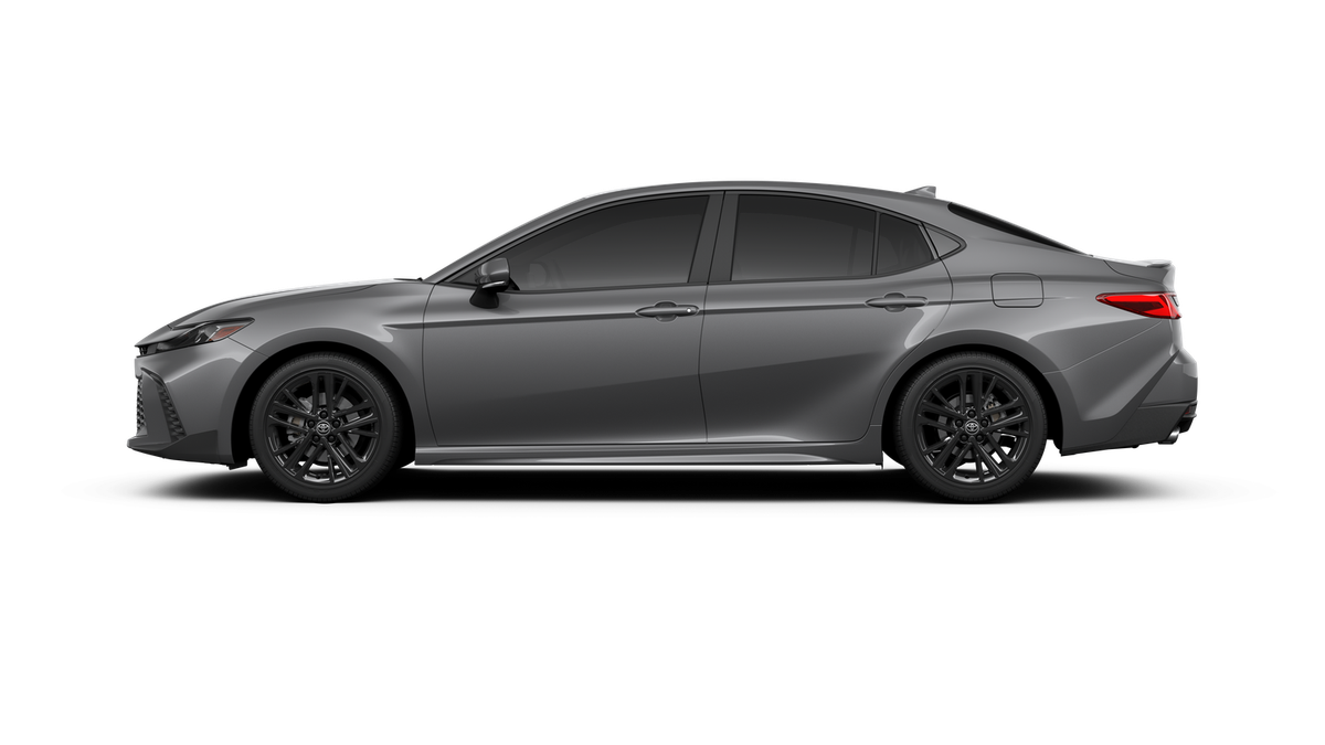 2025 Toyota Camry SE photo 32