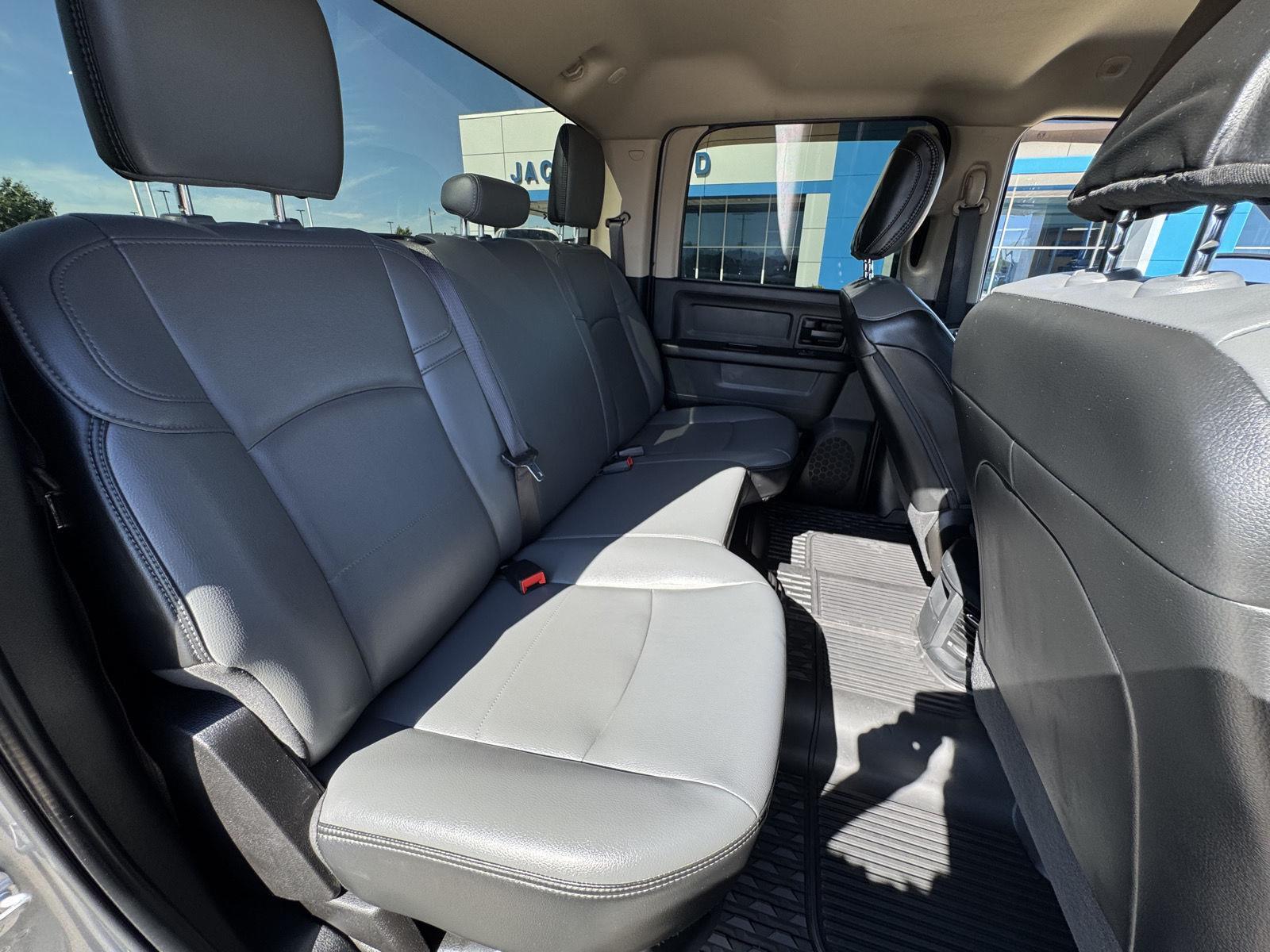 2020 Ram 2500 Tradesman photo 40