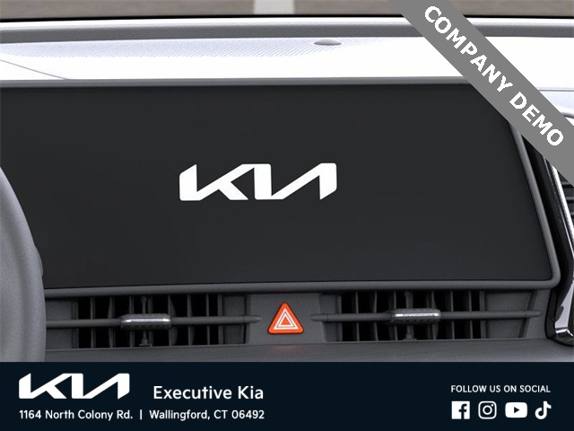 2025 Kia Sportage EX photo 19