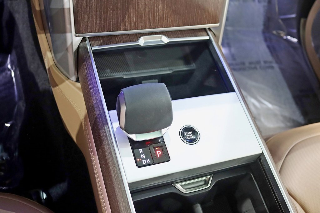 2024 Land Rover Range Rover Autobiography photo 25