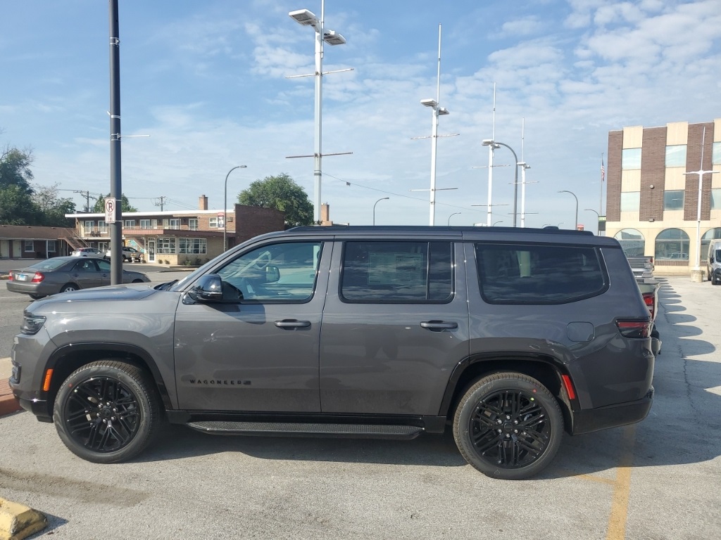 2025 Jeep Wagoneer Series II photo 3