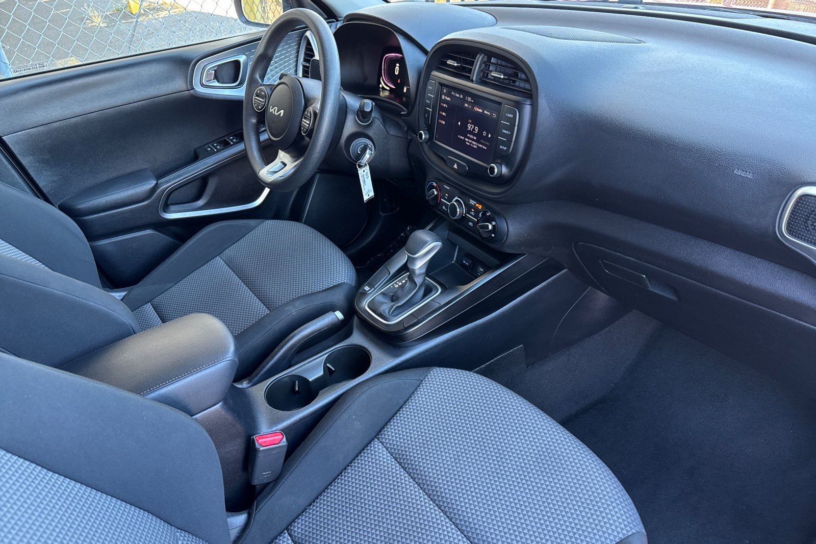 2023 Kia Soul LX photo 15