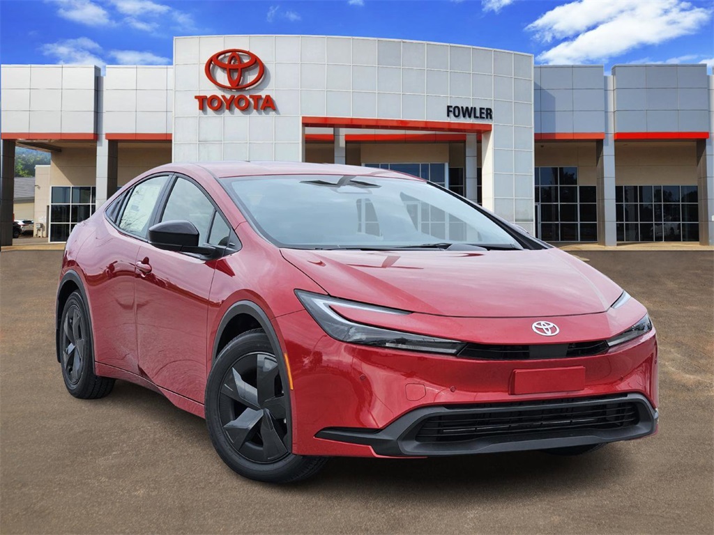 2026 Toyota Prius LE's photo