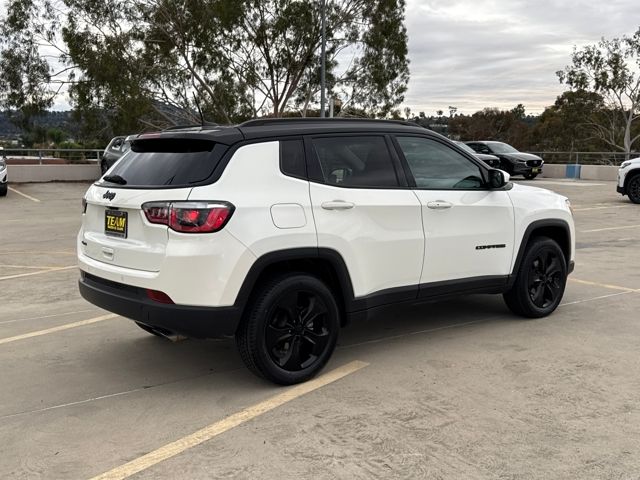 2020 Jeep Compass Altitude photo 2