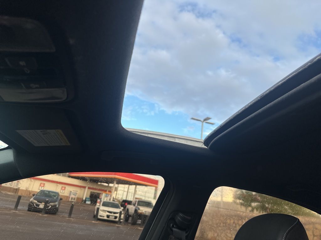 2022 Kia Forte GT-Line photo 21
