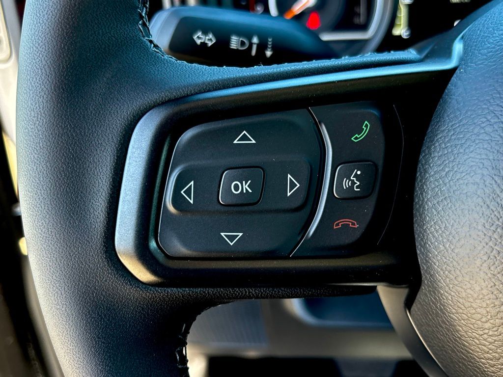 2025 Jeep Gladiator Rubicon photo 9