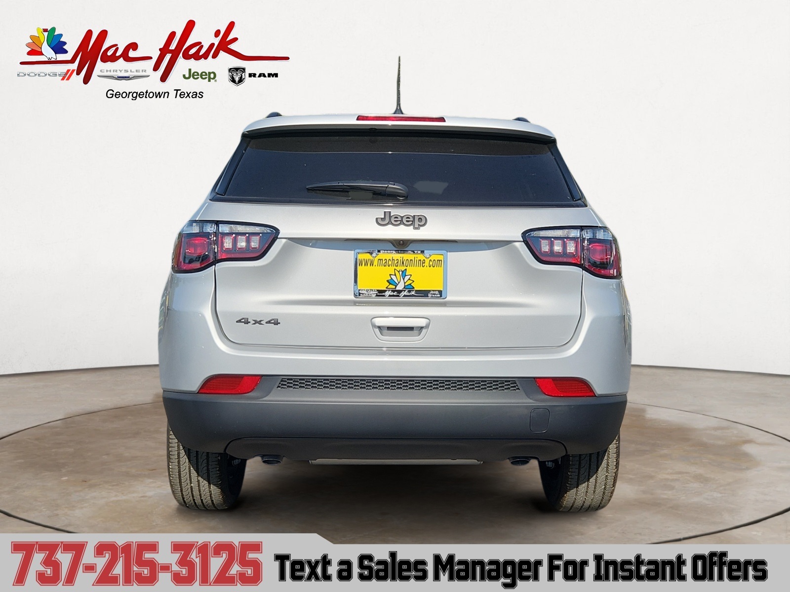 2026 Jeep Compass Latitude photo 4