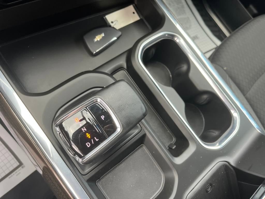 2023 Chevrolet Silverado 1500 RST photo 15