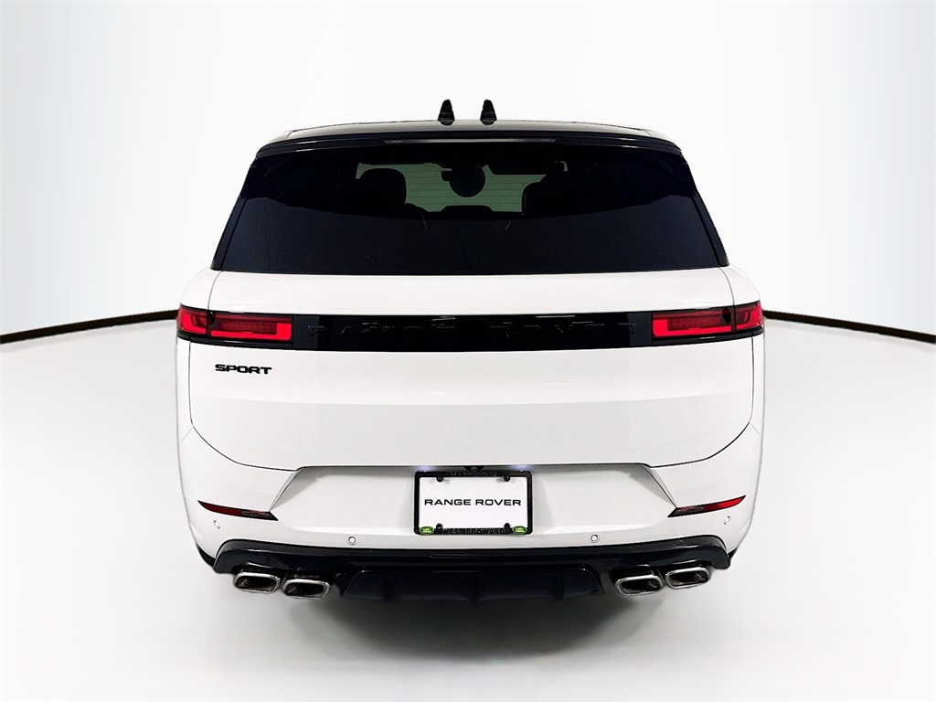2025 Land Rover Range Rover Sport SE photo 6
