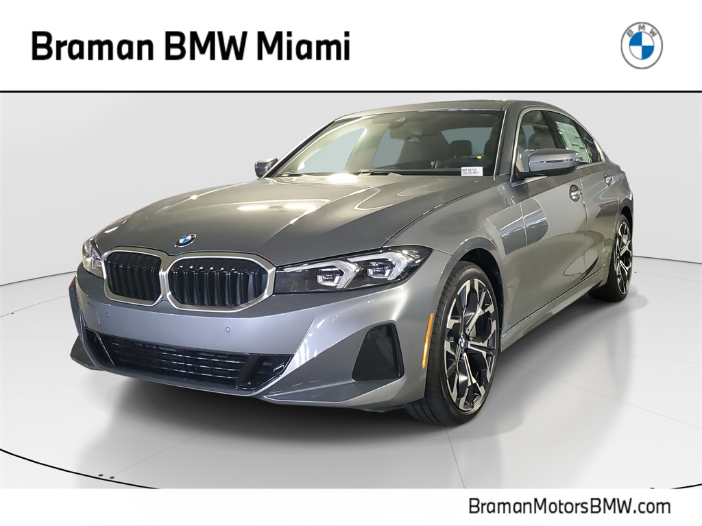 2025 BMW 3 Series 330i's photo