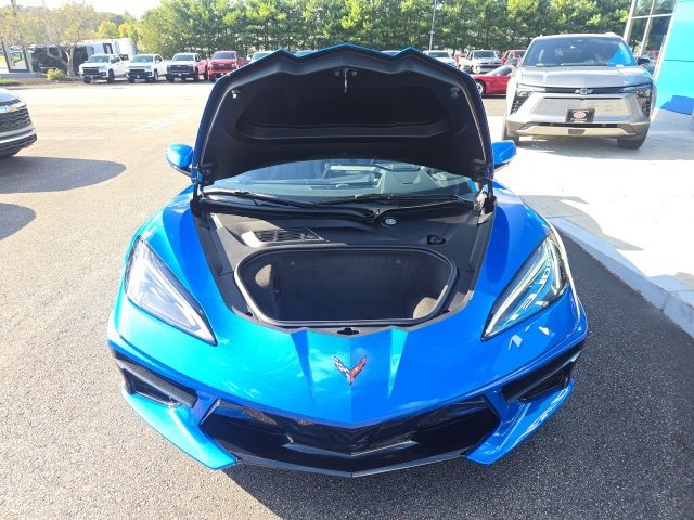 2026 Chevrolet Corvette Stingray 1LT photo 3