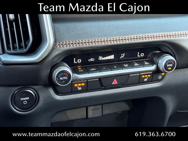 2025 Mazda CX-50 Premium photo 11