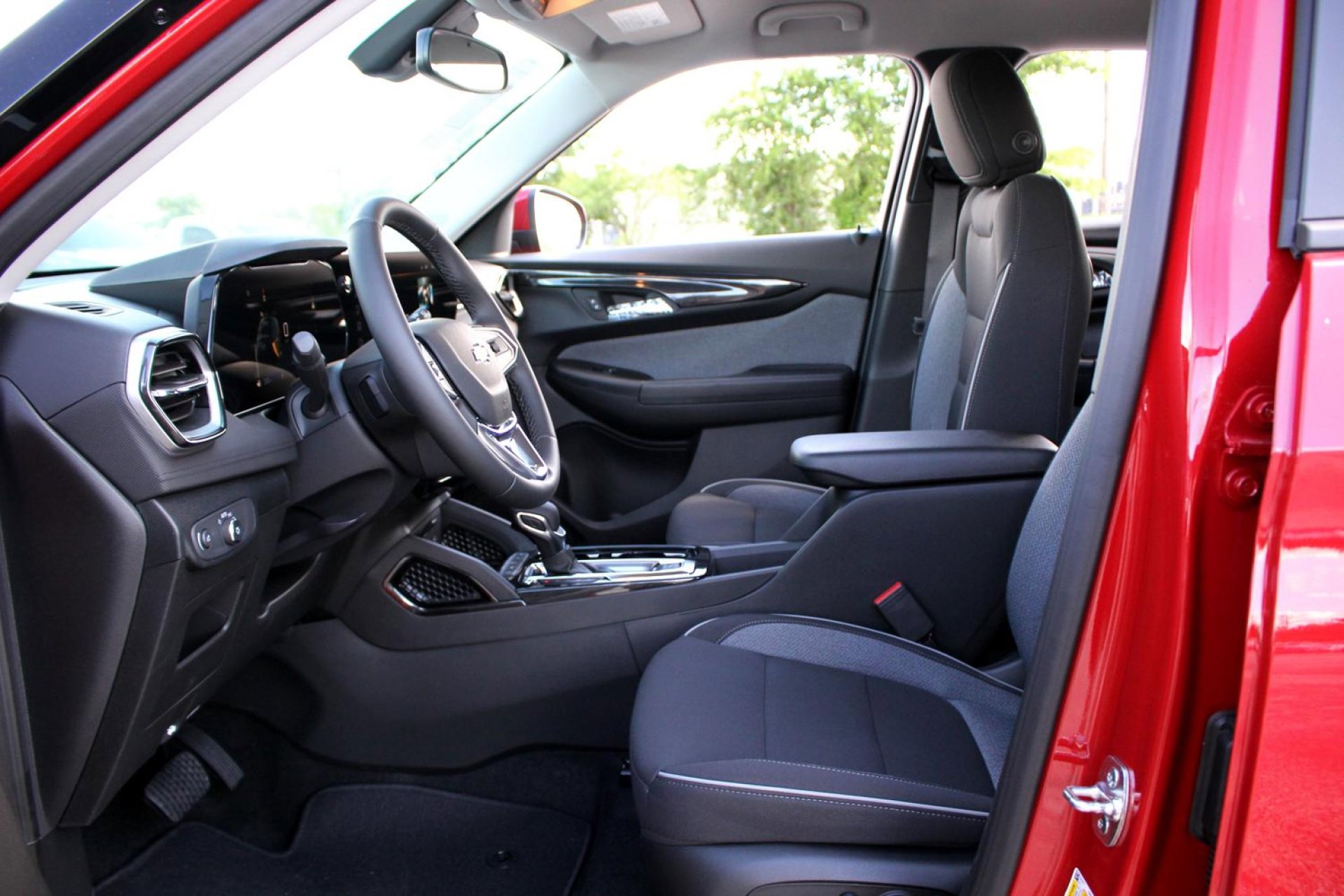 2026 Chevrolet Trailblazer LT photo 7