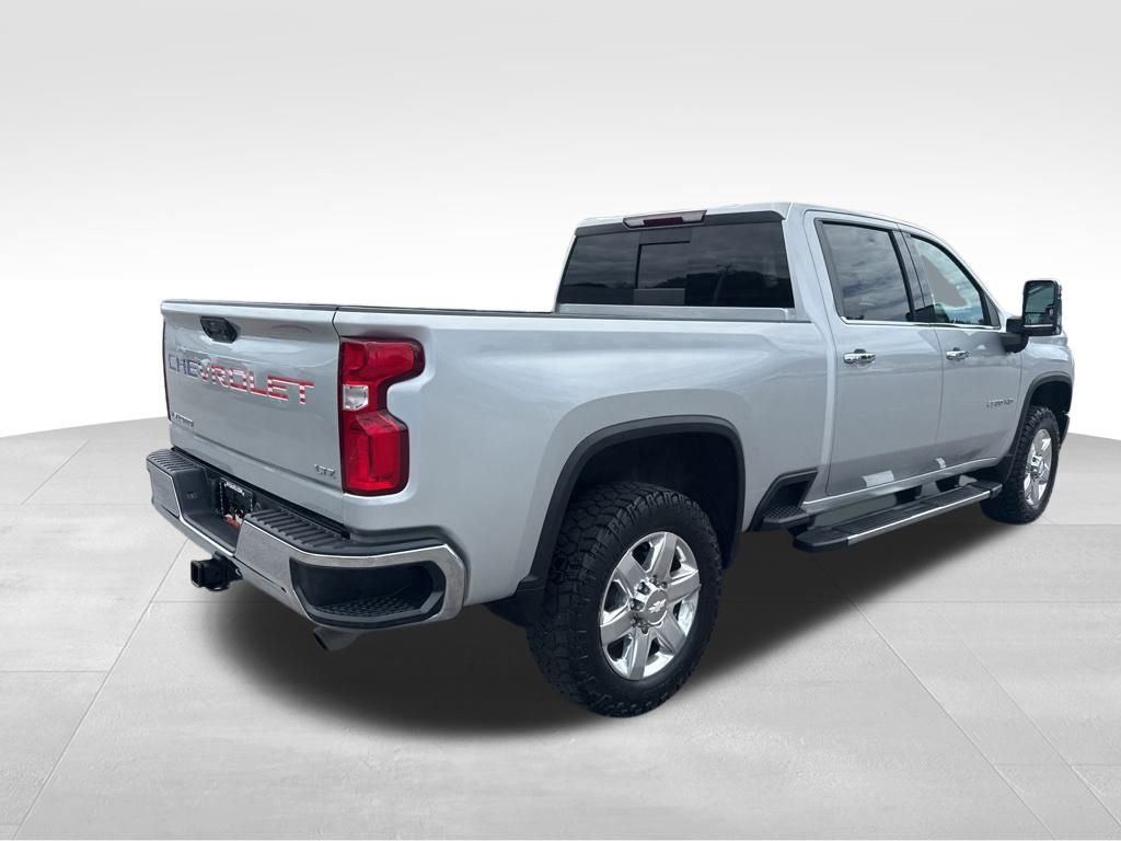 2020 Chevrolet Silverado 2500HD LTZ photo 3