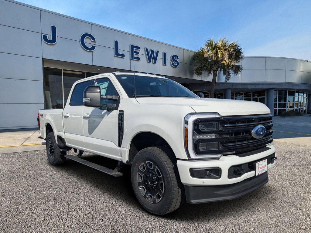 2026 Ford F-250 Super Duty Platinum's photo
