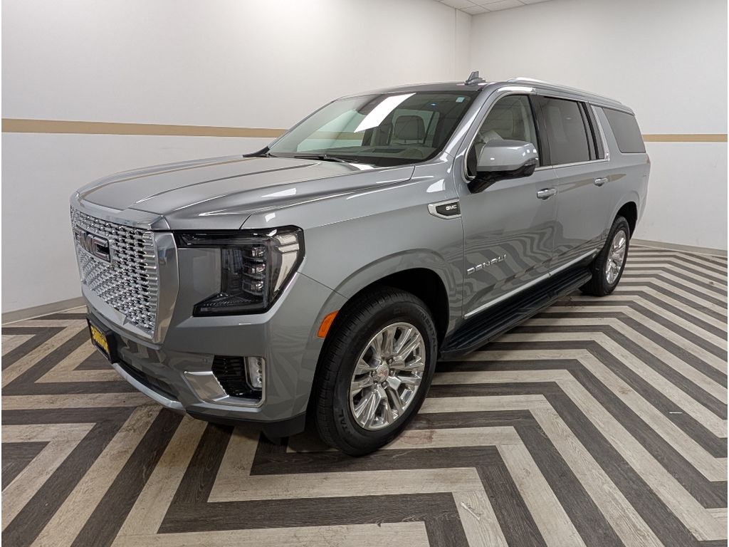 2024 GMC Yukon XL Denali's photo