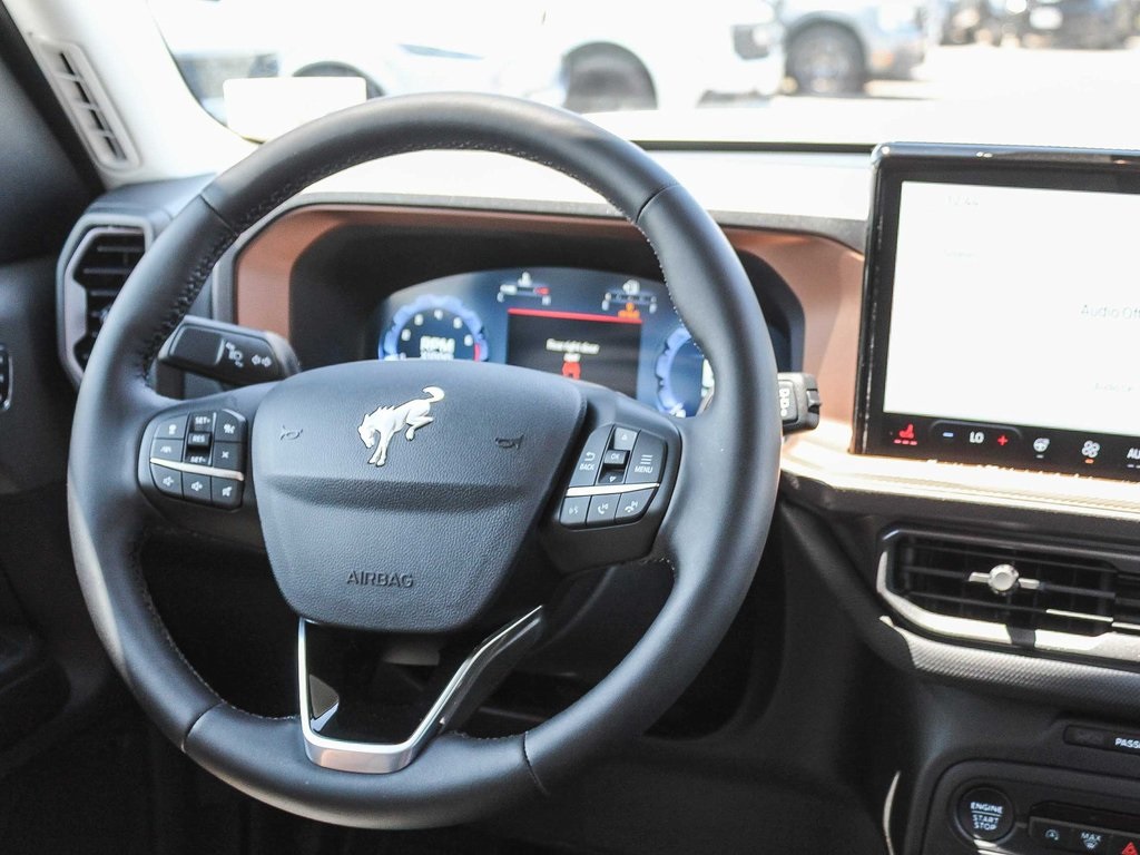 2025 Ford Bronco Sport Outer Banks photo 15