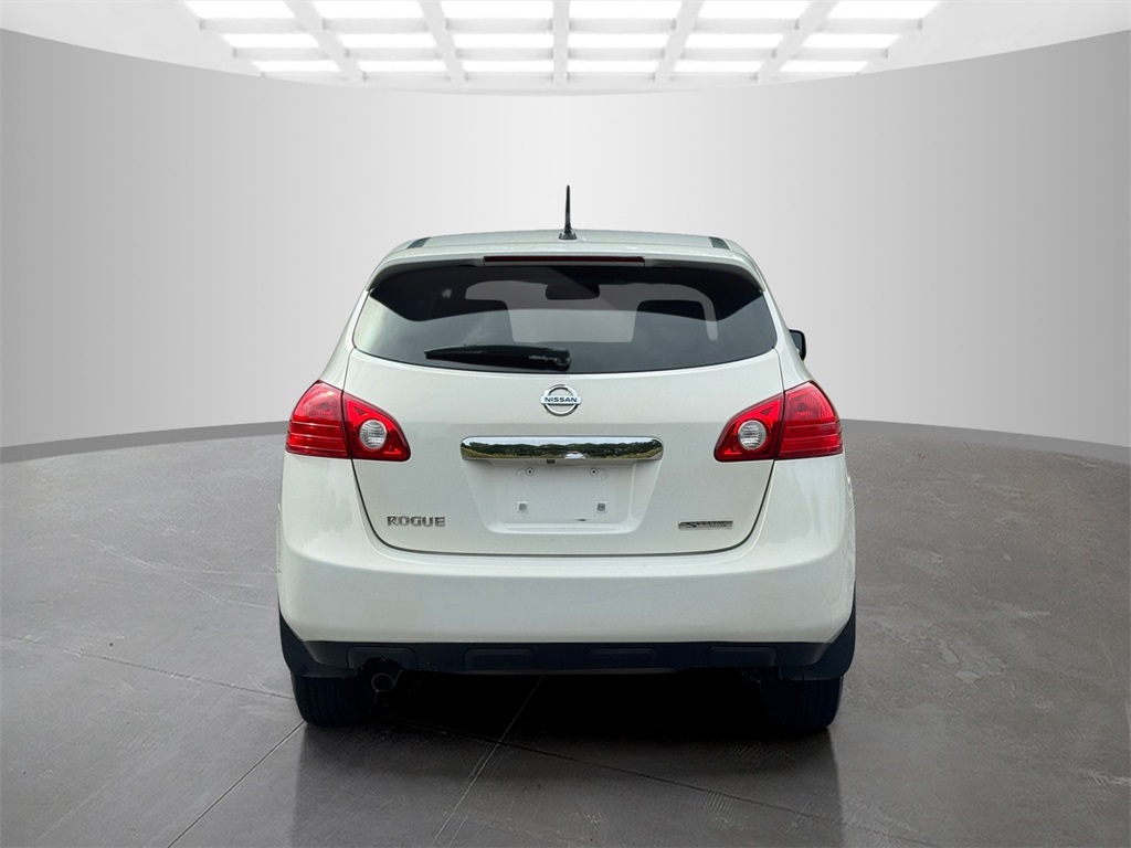 2013 Nissan Rogue S photo 3