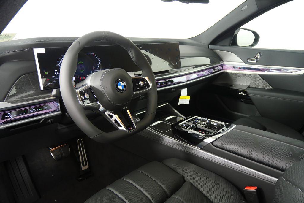 2025 Bmw 740i photo 12